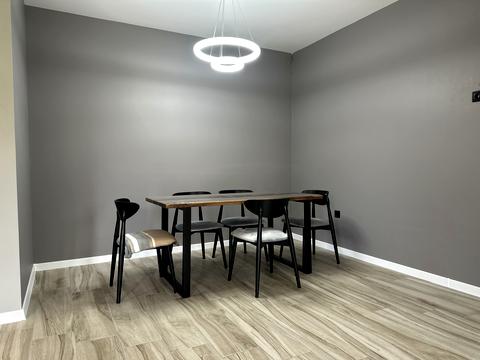 будинок за адресою Юності