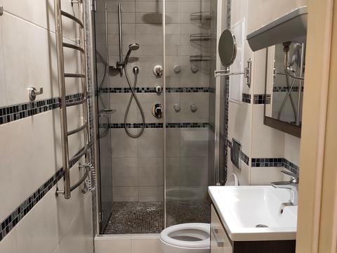 квартира за адресою Миколи Міхновського бульв. (Дружби народів), 14-16