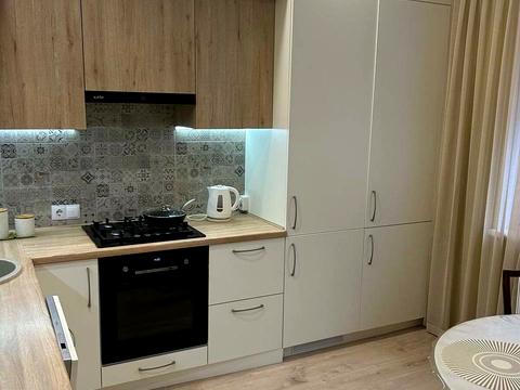 квартира за адресою Озерна вул., 3