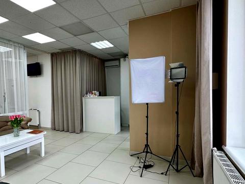 комерційна за адресою Порохова вул., 20