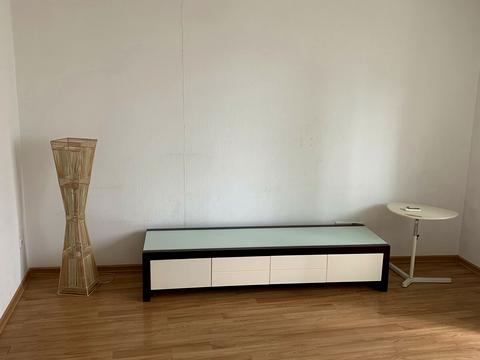 квартира за адресою Урловськая, 11А