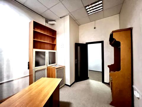 коммерческая по адресу Михаила Грушевского ул., 8