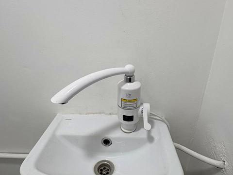 комерційна за адресою Малоголосківська вул., 44