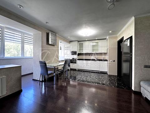 квартира за адресою Левка Лук'яненка вул. (Маршала Тимошенка), 2-М