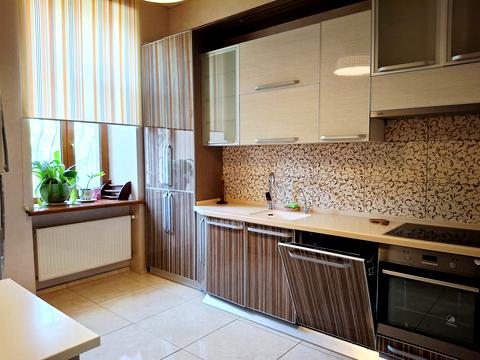 квартира по адресу Кандаурова ул., 3