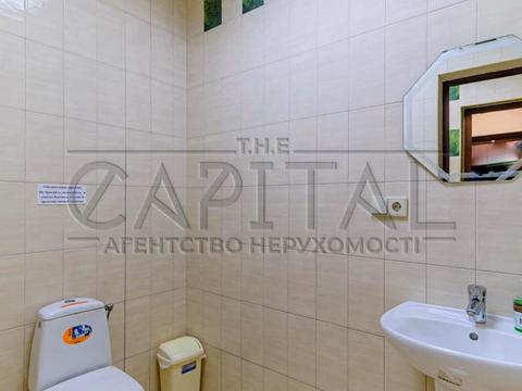 комерційна за адресою Павла Загребельного вул. (Миколи Раєвського), 6