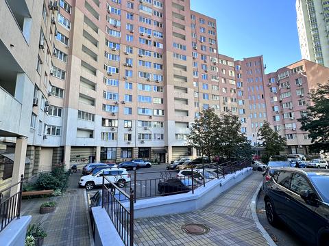 квартира за адресою Валерія Лобановського просп. (Червонозоряний), 4-Ж