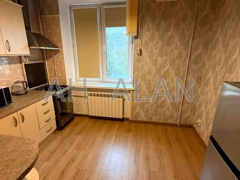 квартира за адресою Академіка Богомольця вул., 3