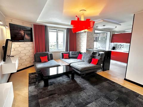 квартира за адресою Йорданська вул. (Лайоша Гавро), 1