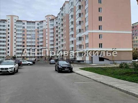 квартира за адресою Володимира Івасюка вул. (Головка), 21