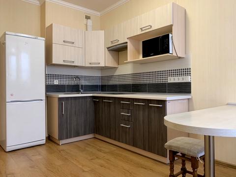 квартира за адресою Драгоманова вул., 2-Б