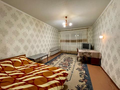 квартира за адресою 12 Повздовжня, 1