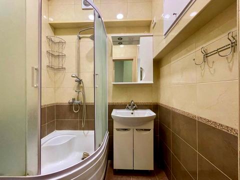 квартира за адресою Тарасівська вул., 2/21