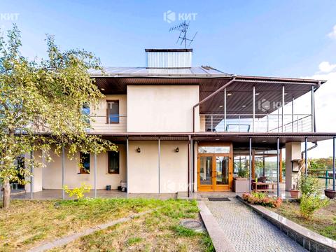 дом по адресу вулиця Лісова