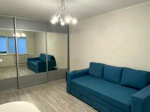 квартира по адресу Академіка Кіпріанова ул., 4