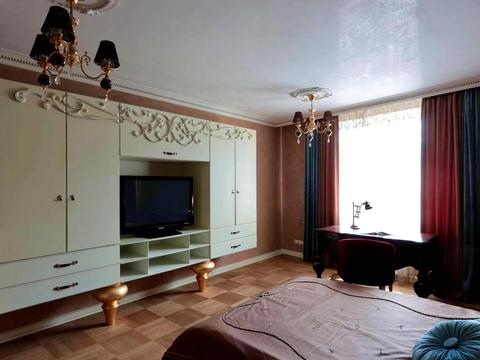 квартира за адресою Раїси Окіпної вул., 10-Б