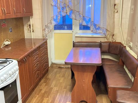 квартира за адресою житловий масив Тополя-1 вул., 11