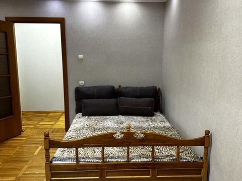 квартира за адресою Володимира Івасюка вул., 34