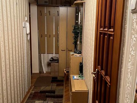 квартира за адресою Довженка вул., 1
