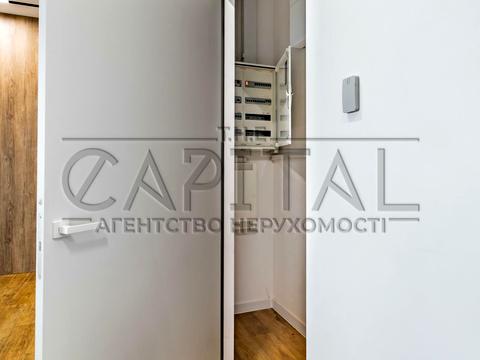 коммерческая по адресу Михаила Грушевского ул., 9