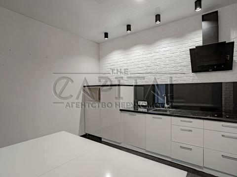 комерційна за адресою Київ, Павла Тичини просп., 18-Б