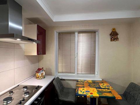 квартира за адресою Калинова вул., 83к4