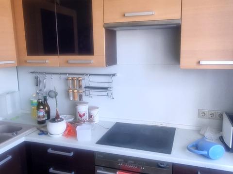 квартира за адресою Червоної Калини просп. (Володимира Маяковського), 8-Б