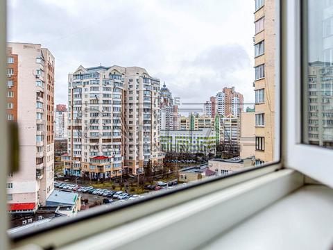 квартира за адресою Київ, Володимира Івасюка просп. (Героїв Сталінграду), 22