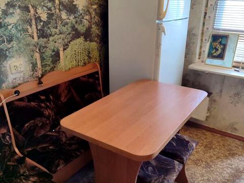 квартира за адресою Автозаводська вул., 77
