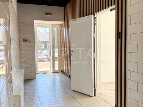 комерційна за адресою Володимира Івасюка просп. (Героїв Сталінграду), 12-Г