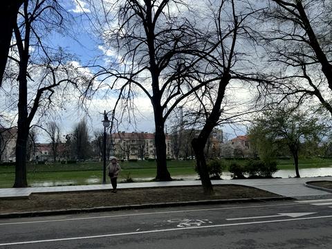 квартира за адресою набережна Незалежності вул., 9