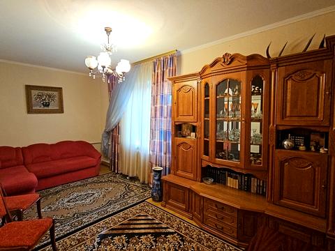 дом по адресу вулиця Євгенія Столбова