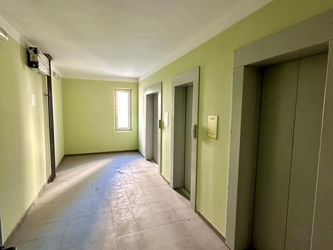 квартира за адресою Милославська вул., 18