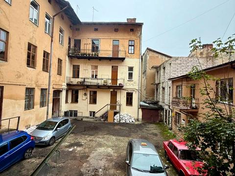 квартира за адресою Соломії Крушельницької вул., 23
