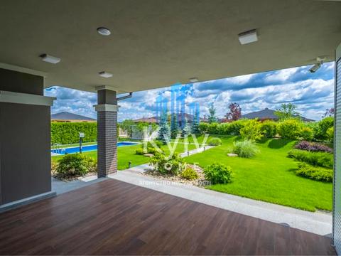 дом по адресу вул. Набережна