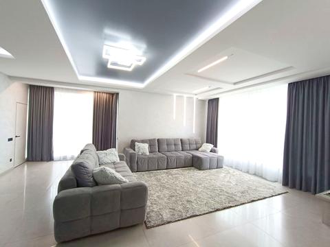 дом по адресу Центральна, 1