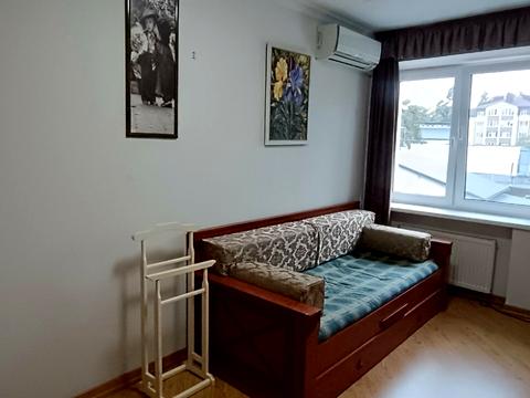 будинок за адресою 10-та Лінія вул.