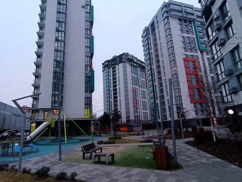 квартира за адресою Кришталева, 1А