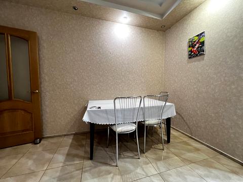 квартира за адресою Зодчих вул., 34