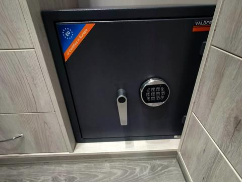 квартира по адресу Звёздный бульв., 1-М