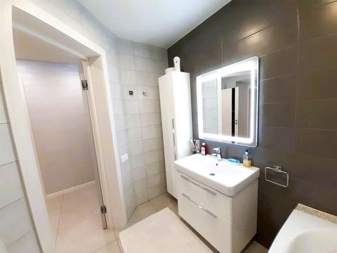 квартира за адресою Володимира Івасюка вул. (Головка), 17