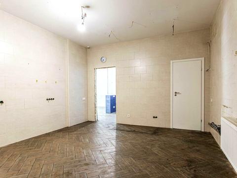 коммерческая по адресу Василия Тютюнника ул. (Анрі Барбюса), 53