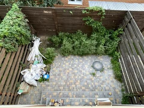 будинок за адресою 50-та Садова вул., 10
