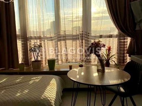 квартира за адресою Петропавлівська вул., 33