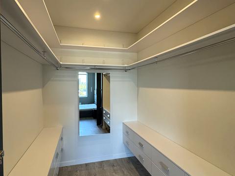 квартира по адресу Юнатская ул., 1