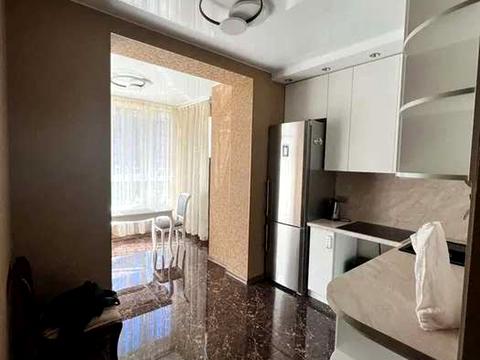 квартира за адресою Миру вул., 2б