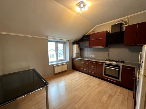 квартира за адресою Гетьмана Петра Дорошенка вул., 28в