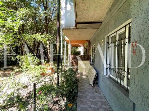 комерційна за адресою Шовкуненка вул., 4