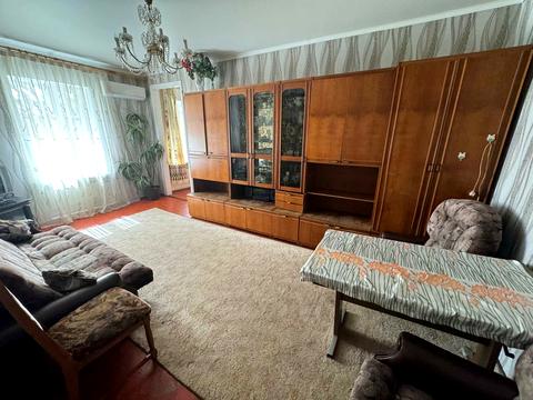 квартира за адресою Асташкіна вул. (Крива), 7