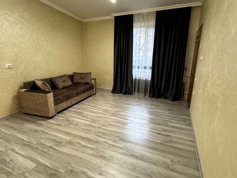 квартира за адресою Богдана Хмельницького вул., 52